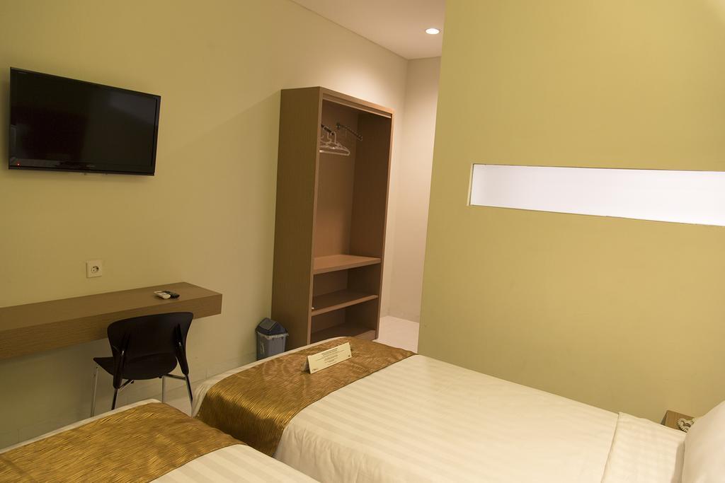 Gm253 Hotel Jembel Habitación foto